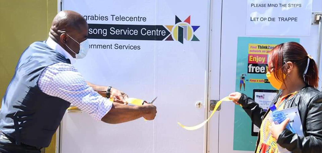 Premeir Dr Zamani Saul Launches Free uncapped Wi-Fi for the Communicty 